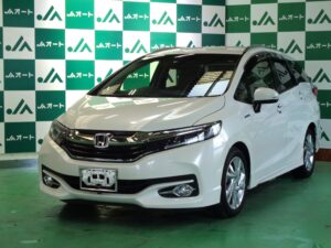 シャトルHYBRID Z